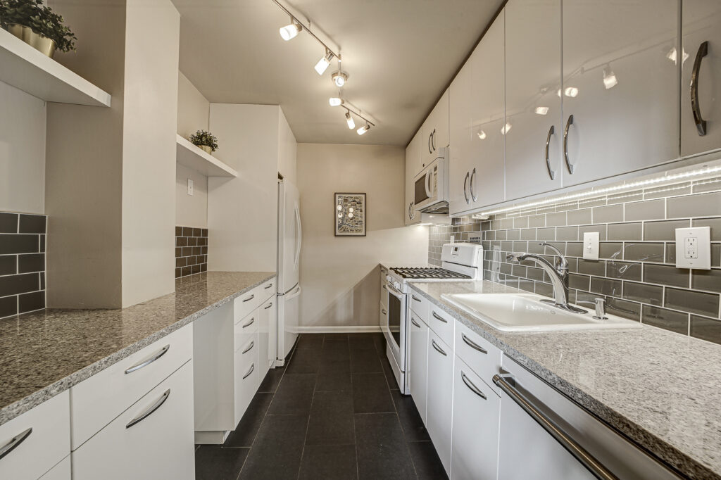 5b50d21a97ef4383aea33ed67cdc1846