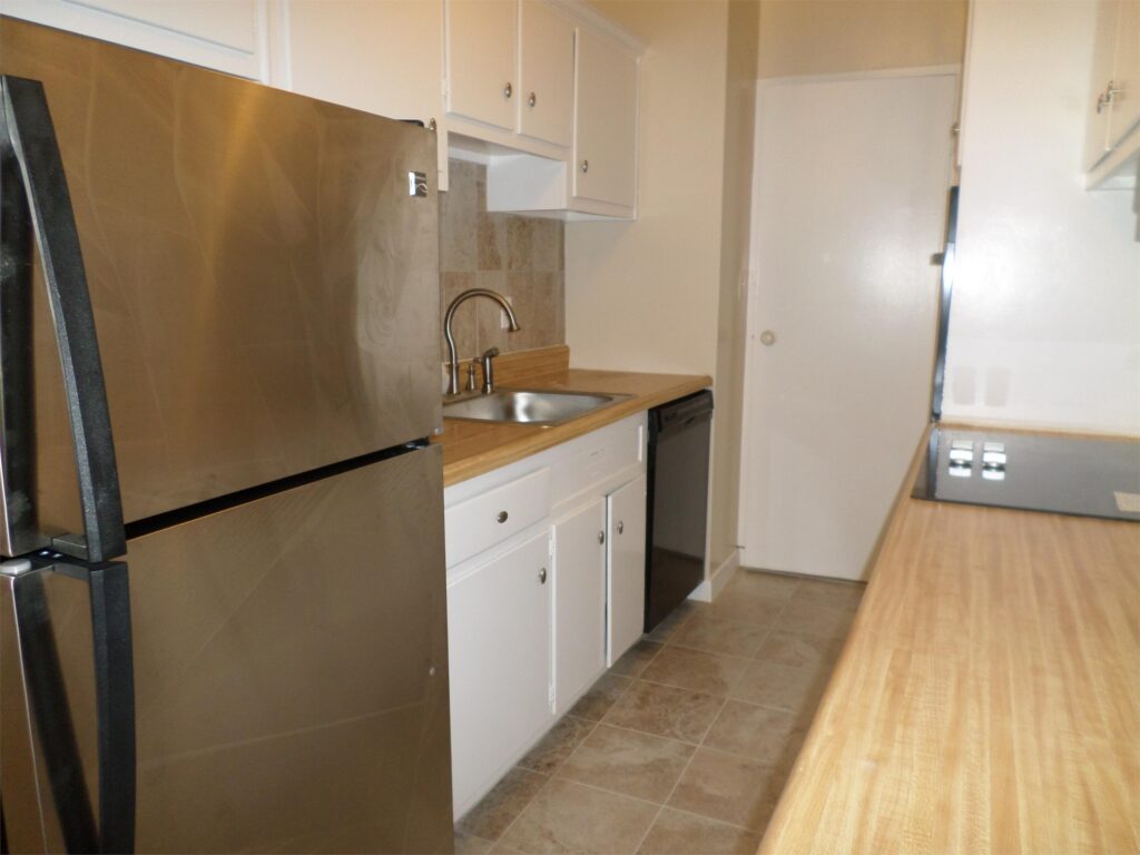 087fd70cbbdd4efd8167160d038691b8